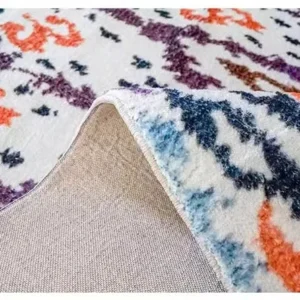 Tapis berbère classique aux motifs géométriques uniques
