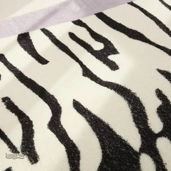 Tapis peau de vache, design chic et contemporain