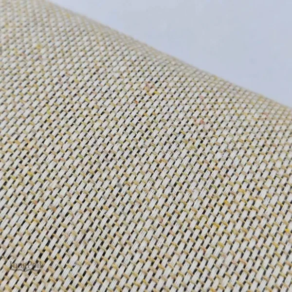 Tapis décoratif avec motif damier, style contemporain