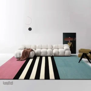 Tapis rayé aux couleurs douces et apaisantes