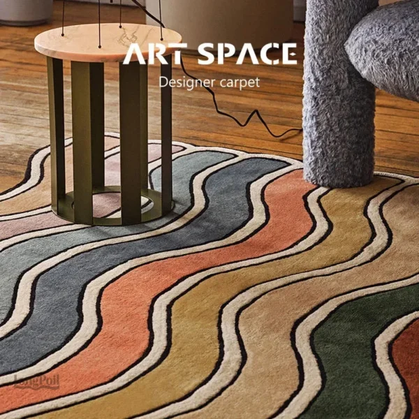 Tapis beige avec motifs arc-en-ciel, idéal pour un intérieur chaleureux