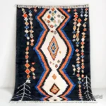Tapis Berbère marocain traditionnel avec motifs uniques