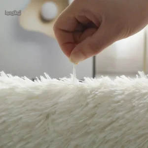 Tapis fluffy, ajout de chaleur et de style à la chambre