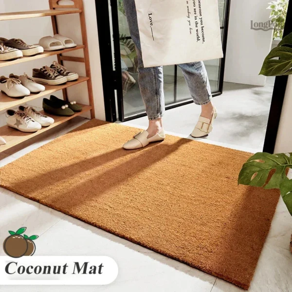 Tapis coco au design simple, idéal pour l'entrée ou le salon