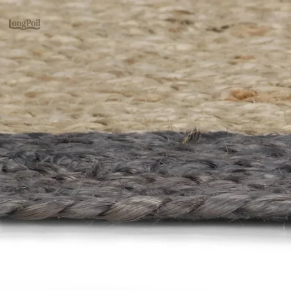Tapis en jute, forme ronde et design épuré