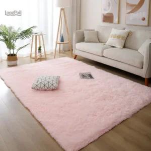 Tapis Fluffy Rose, doux et élégant pour un intérieur chic
