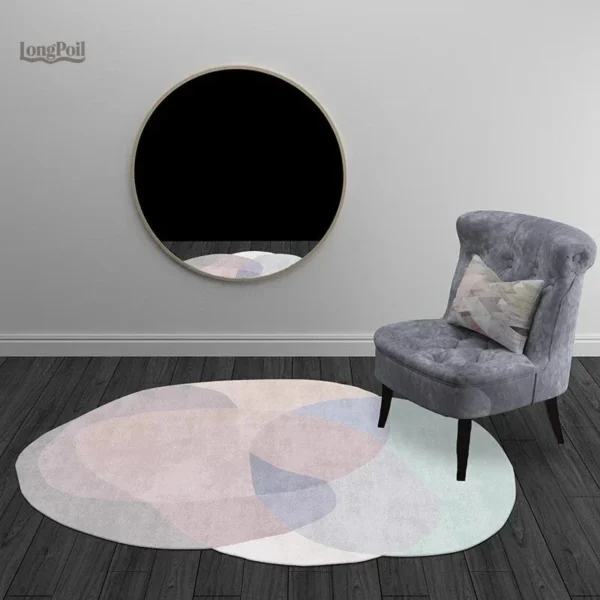 Tapis en forme irrégulière pour un intérieur stylé