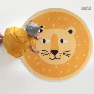 Tapis animal ludique avec motif de lion, idéal pour les petits
