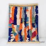 Tapis Berbère avec motif traditionnel et design élégant