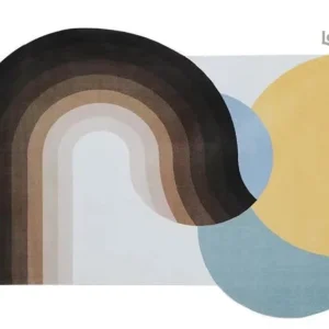 Tapis original en forme irrégulière, design unique